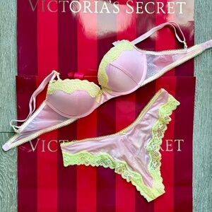 Victoria’s Secret Tease Push-Up Bra & Thong Satin Set 34C/M NWT